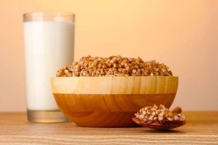 Buckwheat porridge and glass milk